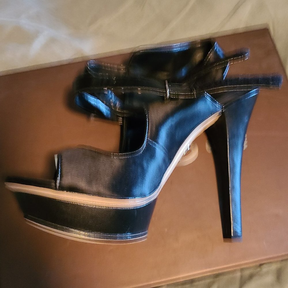Bebe heels